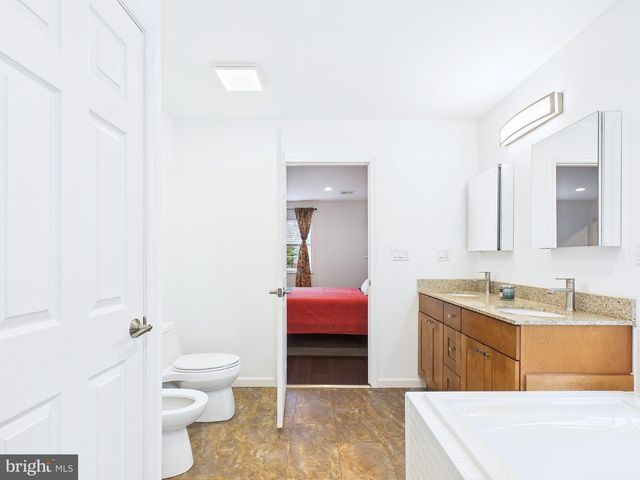 404 W COOVER ST, Mechanicsburg, PA 17055