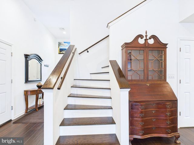 404 W COOVER ST, Mechanicsburg, PA 17055