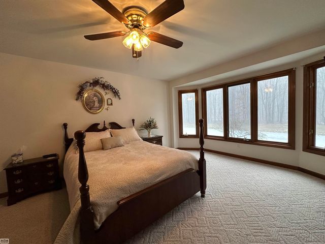 51658 Colonial Drive, Shelby Twp, MI 48316