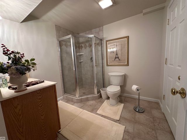 51658 Colonial Drive, Shelby Twp, MI 48316