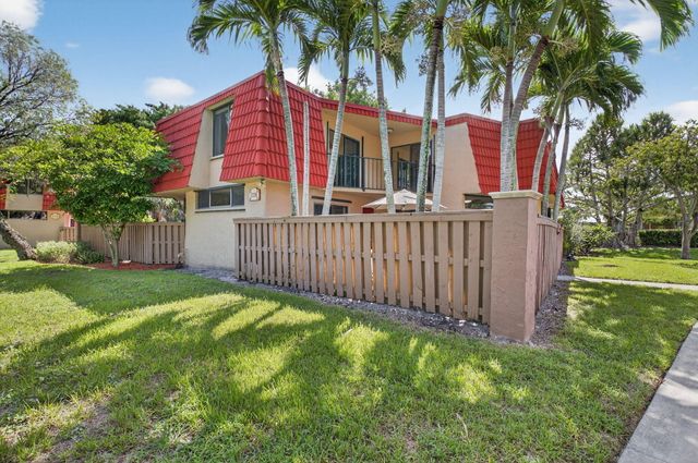 8057 Severn Drive A, Boca Raton, FL 33433