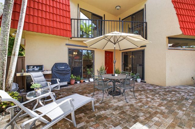 8057 Severn Drive A, Boca Raton, FL 33433