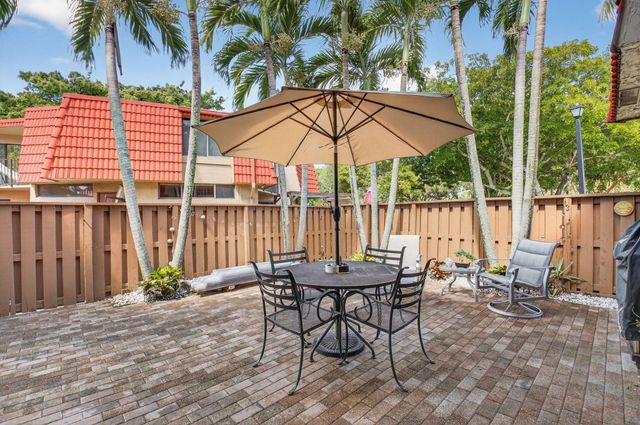 8057 Severn Drive A, Boca Raton, FL 33433