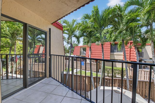 8057 Severn Drive A, Boca Raton, FL 33433