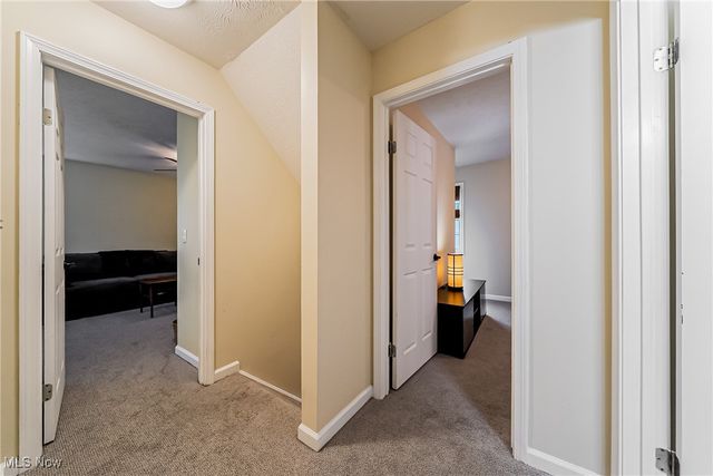 3886 Commodore Cove E, Reminderville, OH 44202