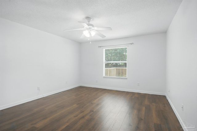 627 Saleta St, Pensacola, FL 32534