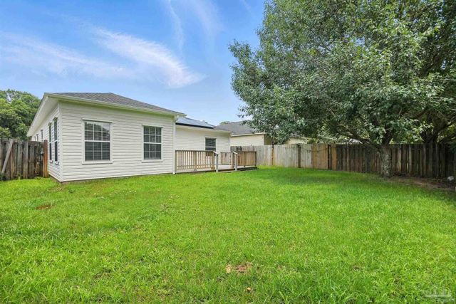 627 Saleta St, Pensacola, FL 32534