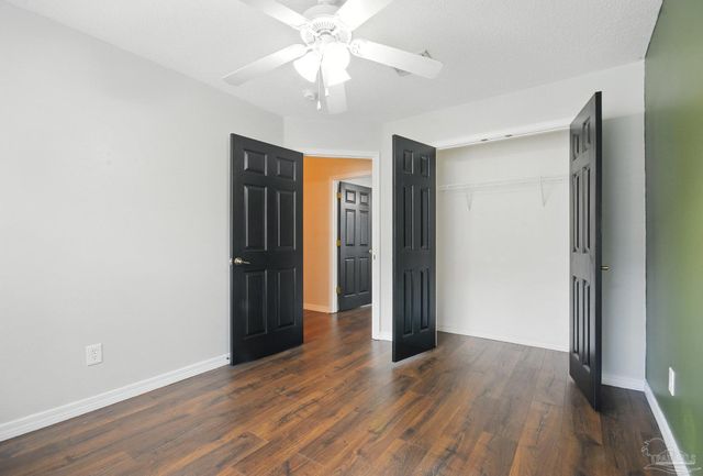 627 Saleta St, Pensacola, FL 32534