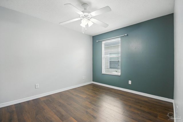 627 Saleta St, Pensacola, FL 32534