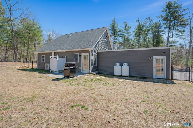 341 Lake Shore Drive, East Haddam, CT 06423
