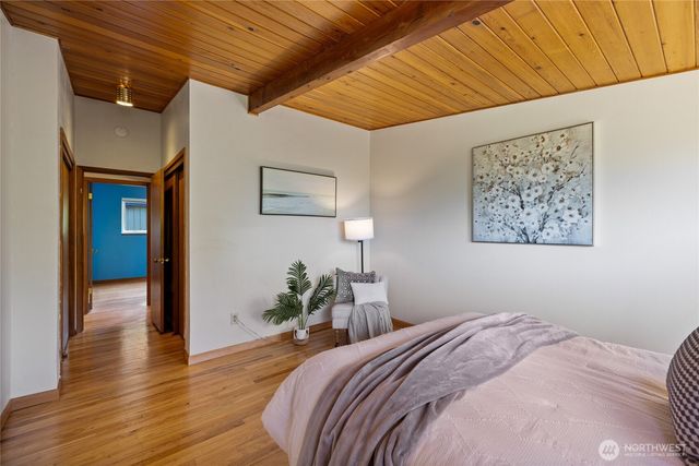 29815 10th Avenue SW, Federal Way, WA 98023