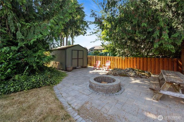 29815 10th Avenue SW, Federal Way, WA 98023