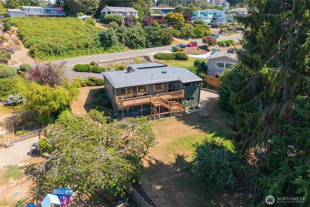 29815 10th Avenue SW, Federal Way, WA 98023