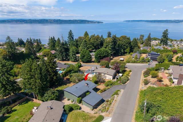 29815 10th Avenue SW, Federal Way, WA 98023