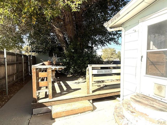 322 Belleview Ave, La Junta, CO 81050