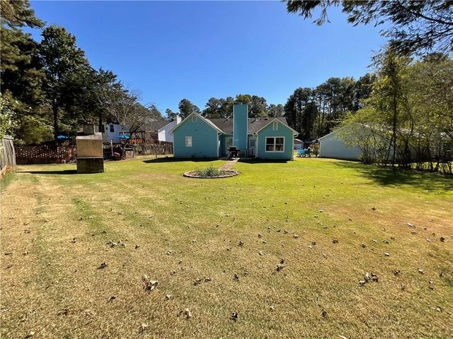 2497 Planters Cove Drive, Lawrenceville, GA 30044