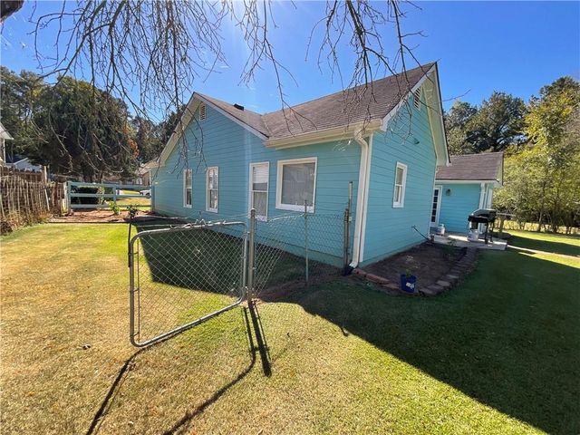 2497 Planters Cove Drive, Lawrenceville, GA 30044