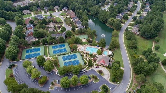 6640 Bridlewood Way, Suwanee, GA 30024