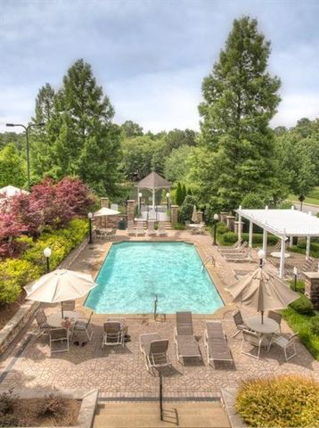 6640 Bridlewood Way, Suwanee, GA 30024