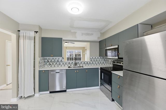 14804 LONDON LN, Bowie, MD 20715