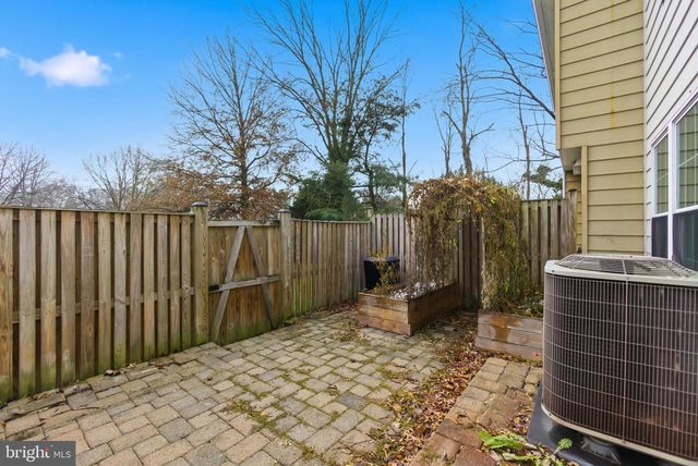 14804 LONDON LN, Bowie, MD 20715