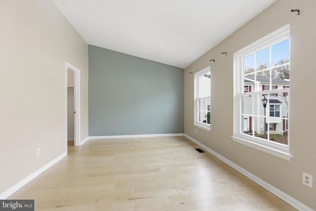 14804 LONDON LN, Bowie, MD 20715