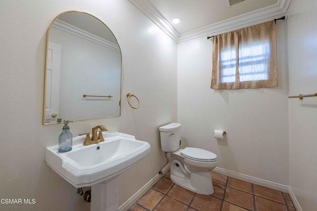 11300 Highridge Court, Camarillo, CA 93012