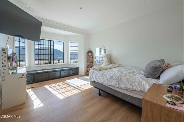 11300 Highridge Court, Camarillo, CA 93012