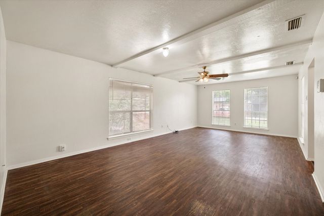 410 Charlotte Street, Duncanville, TX 75137