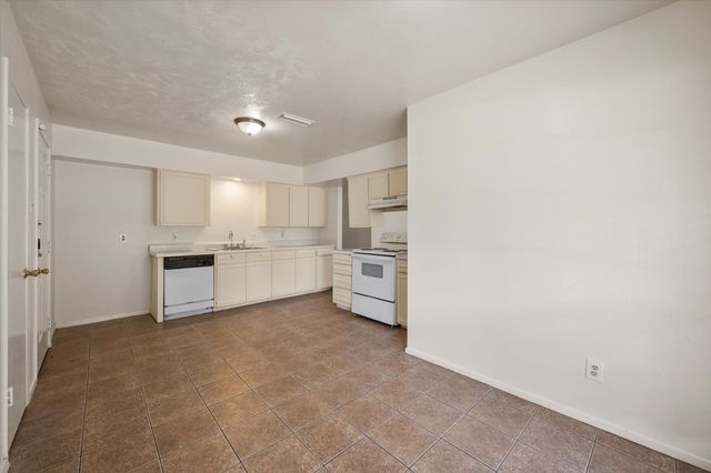 410 Charlotte Street, Duncanville, TX 75137