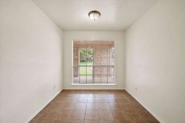 410 Charlotte Street, Duncanville, TX 75137