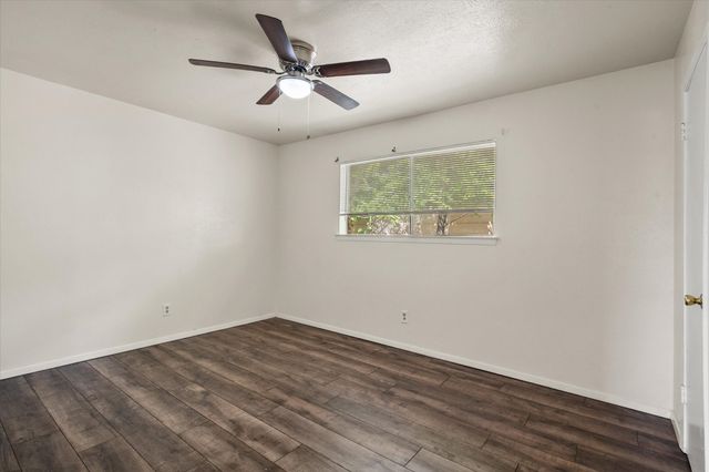 410 Charlotte Street, Duncanville, TX 75137