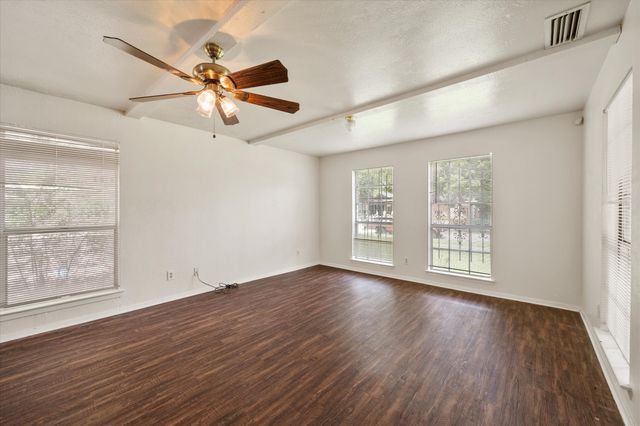 410 Charlotte Street, Duncanville, TX 75137