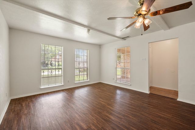 410 Charlotte Street, Duncanville, TX 75137