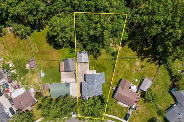 4147 Black River Circle, Lorain, OH 44055