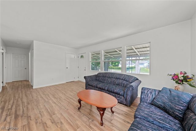 4147 Black River Circle, Lorain, OH 44055