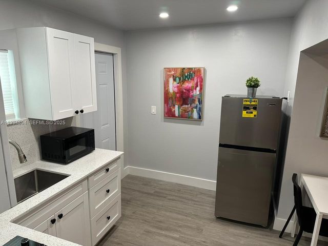 1822 NW 4th St C, Miami, FL 33125