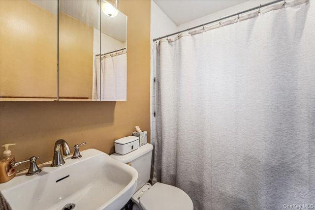 201-13 34th Avenue, Bayside, NY 11361