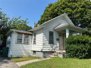 472 Seneca Road, Irondequoit, NY 14622