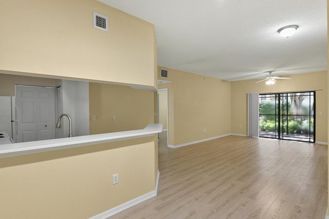 2730 Anzio Court 108, Palm Beach Gardens, FL 33410