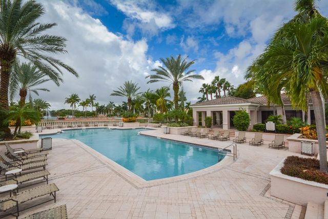 2730 Anzio Court 108, Palm Beach Gardens, FL 33410