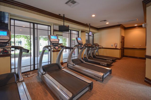 2730 Anzio Court 108, Palm Beach Gardens, FL 33410