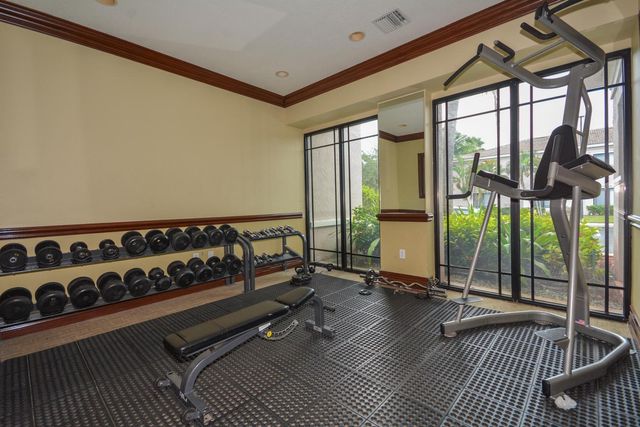 2730 Anzio Court 108, Palm Beach Gardens, FL 33410