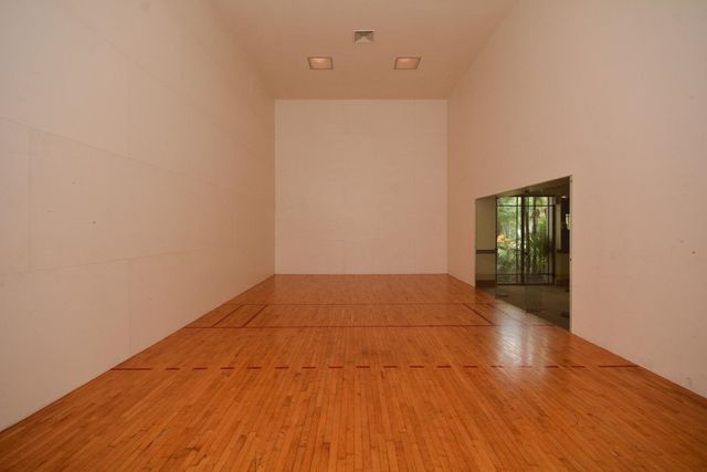 2730 Anzio Court 108, Palm Beach Gardens, FL 33410
