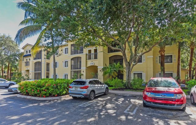 2730 Anzio Court 108, Palm Beach Gardens, FL 33410