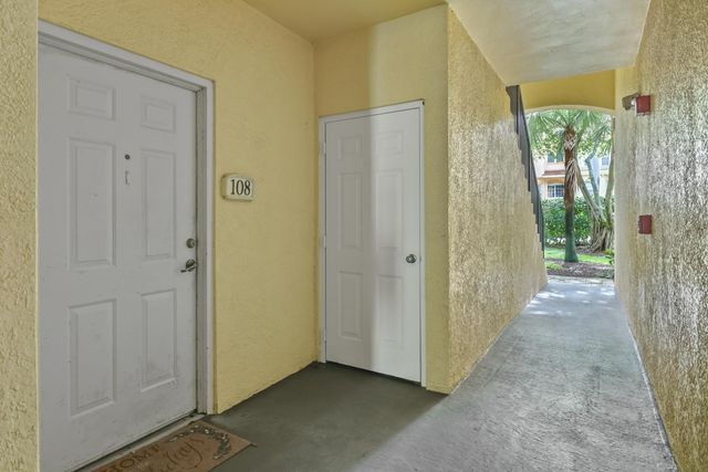 2730 Anzio Court 108, Palm Beach Gardens, FL 33410