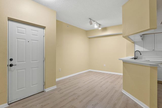 2730 Anzio Court 108, Palm Beach Gardens, FL 33410