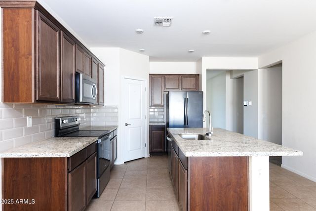 1462 E PISA Drive, Casa Grande, AZ 85122