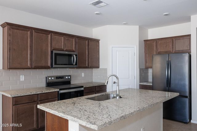 1462 E PISA Drive, Casa Grande, AZ 85122