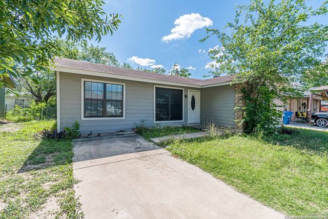 8414 STANDING ROCK ST, San Antonio, TX 78242